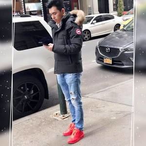 Meet your Posher, Edison jy